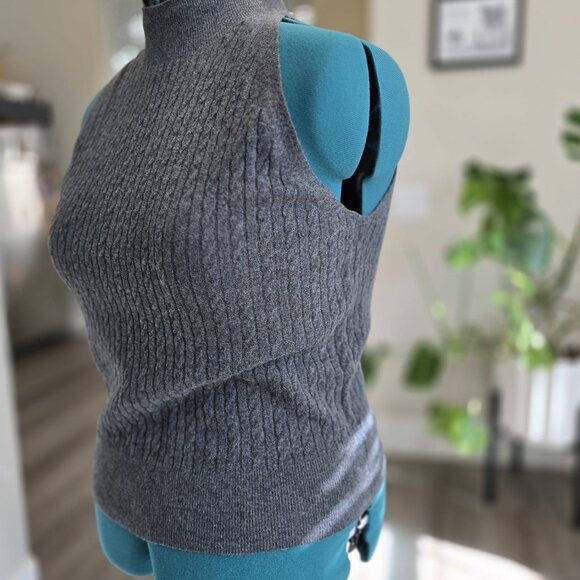 A New Day Sleeveless Cable Knit Sweater – Size XXL - Picture 2 of 4